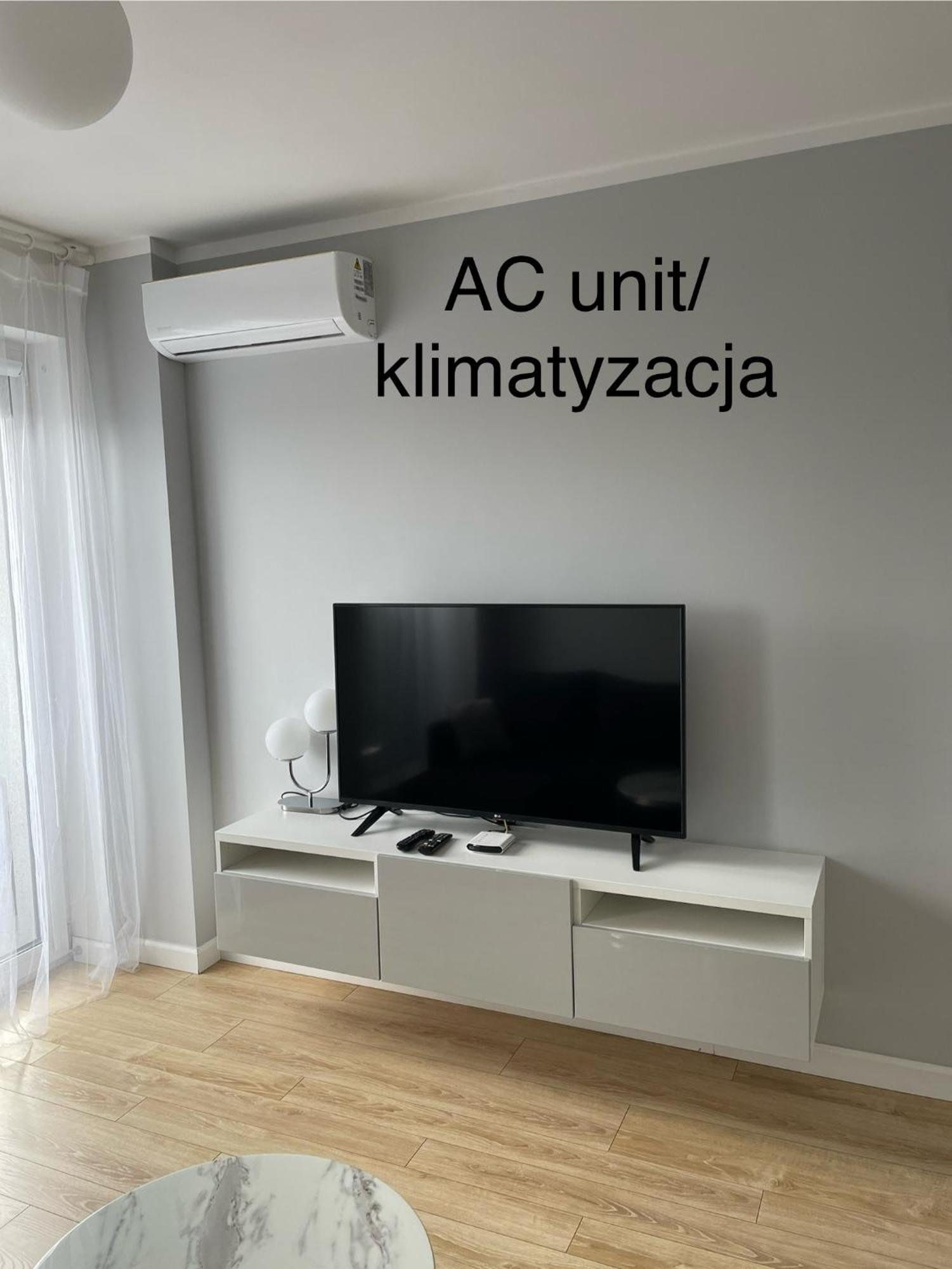 Lake View Apartment-Free Parking Κατοβίτσε Εξωτερικό φωτογραφία